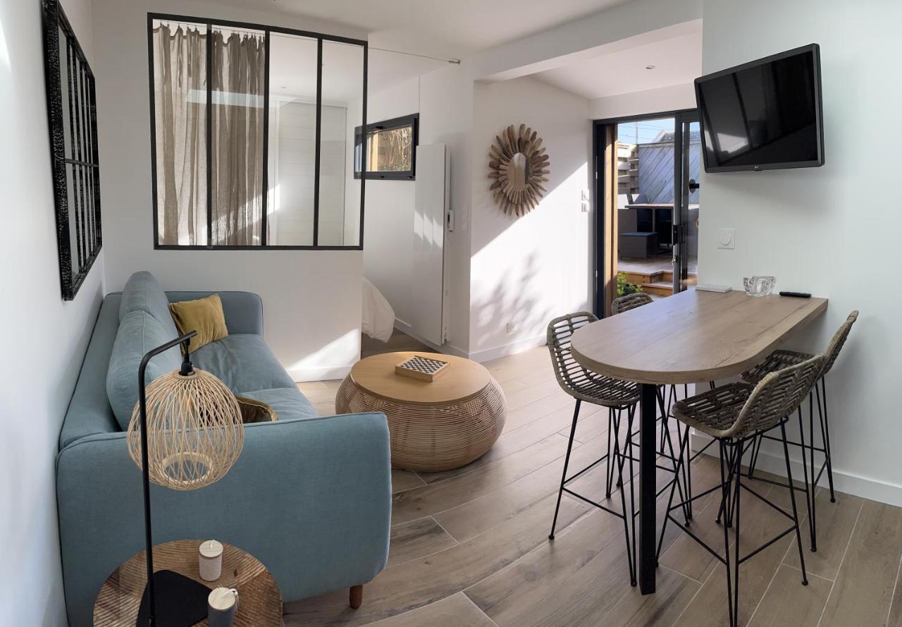 Le Cabanon Acces Direct ! * La Turballe