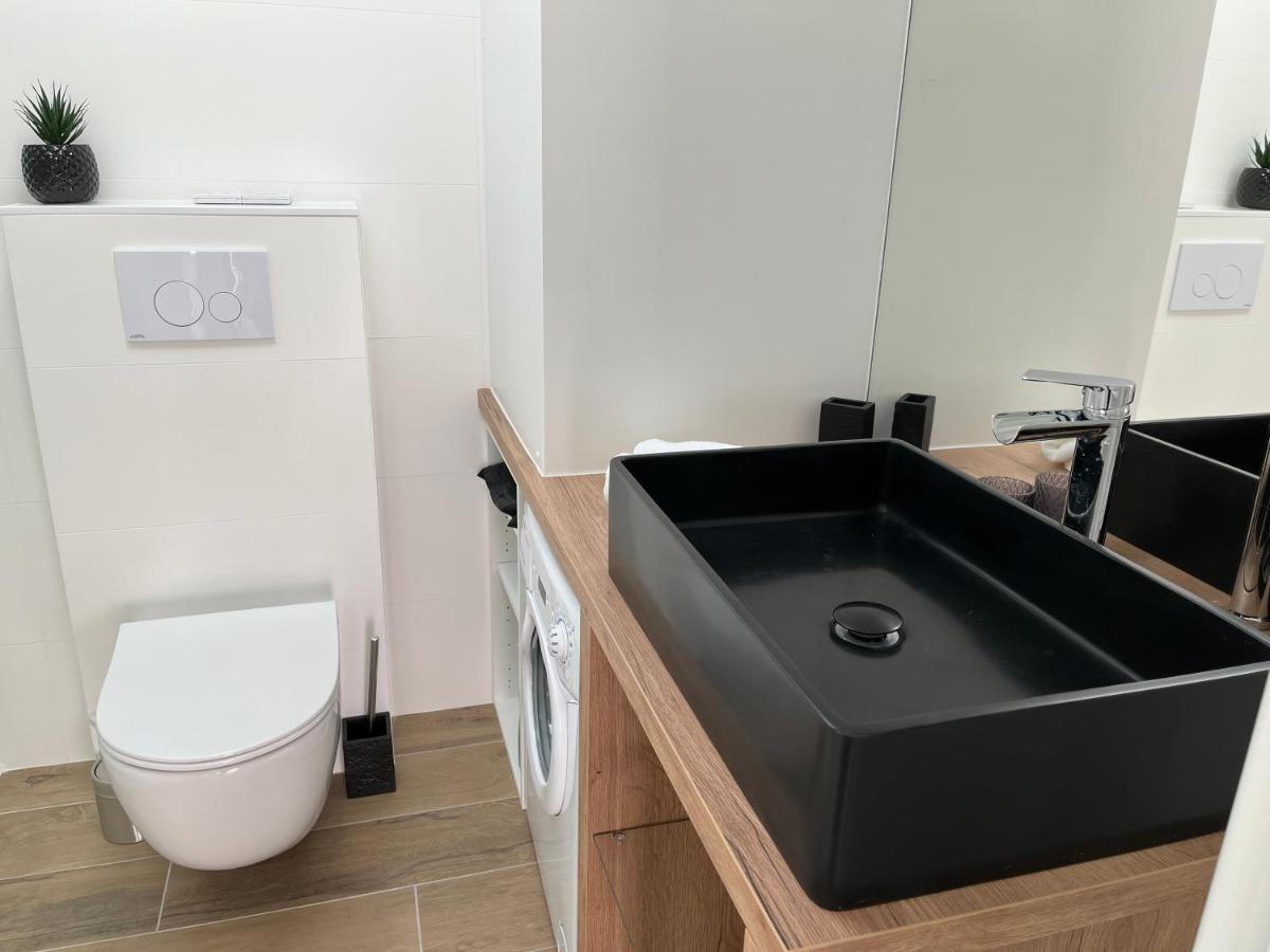 Holiday home Le Cabanon Acces Direct ! *